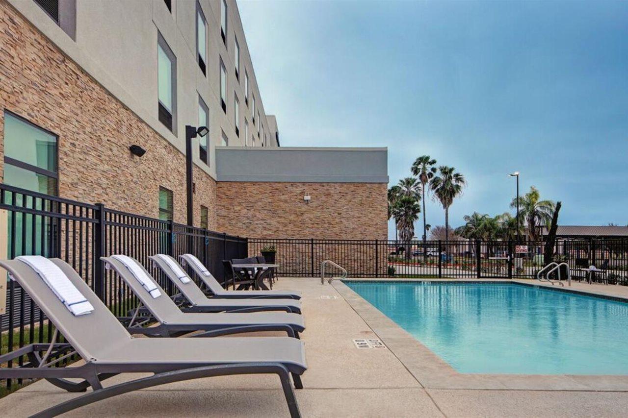 Hampton Inn Weslaco Dış mekan fotoğraf