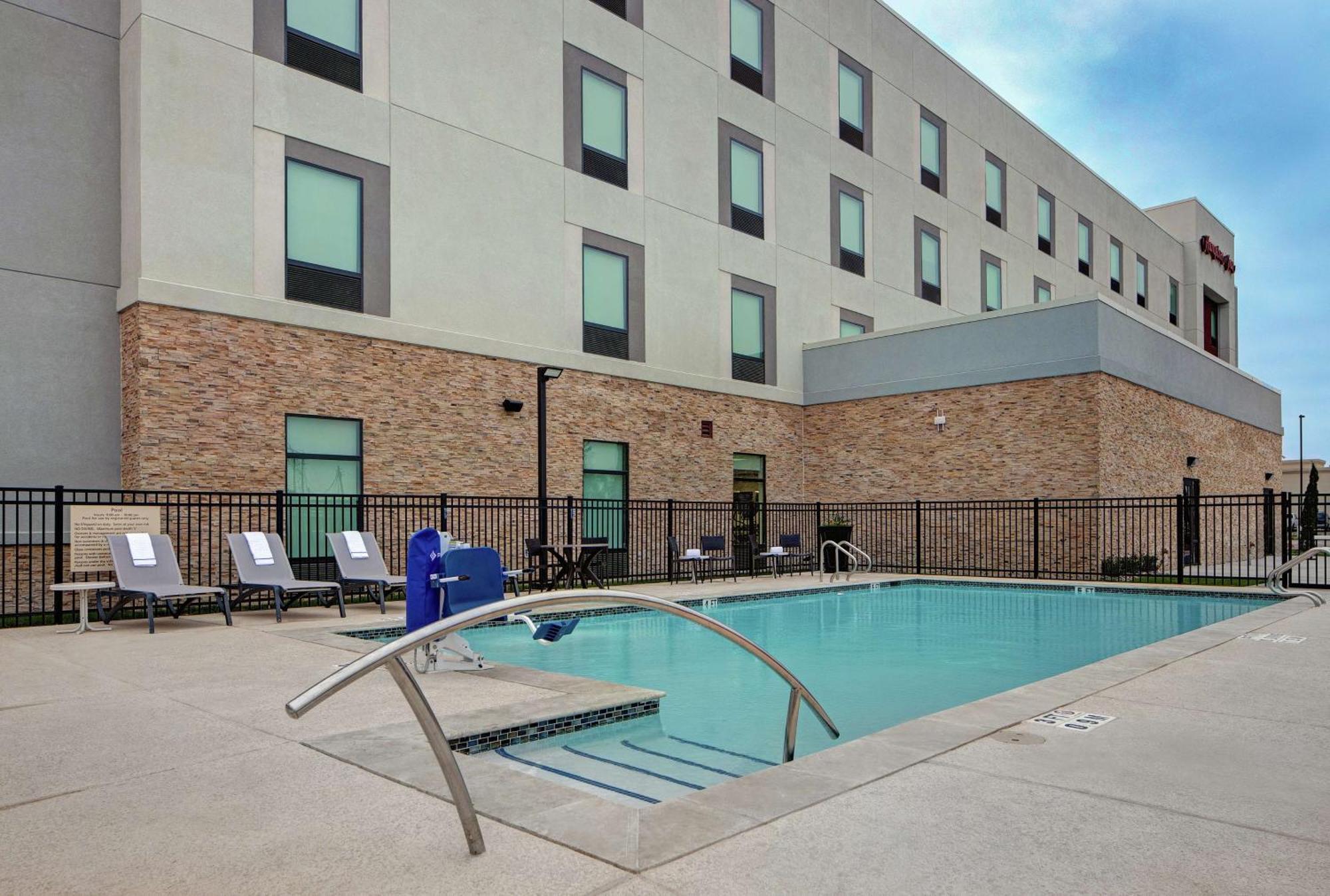 Hampton Inn Weslaco Dış mekan fotoğraf